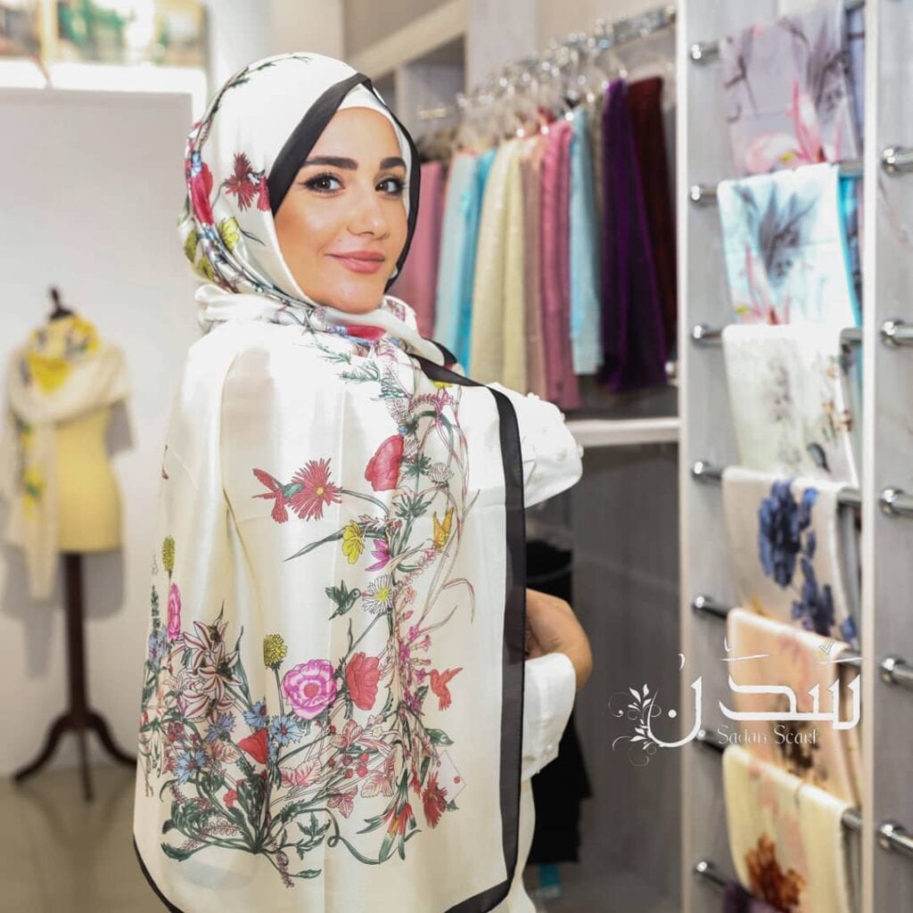 how to wear silk hijab