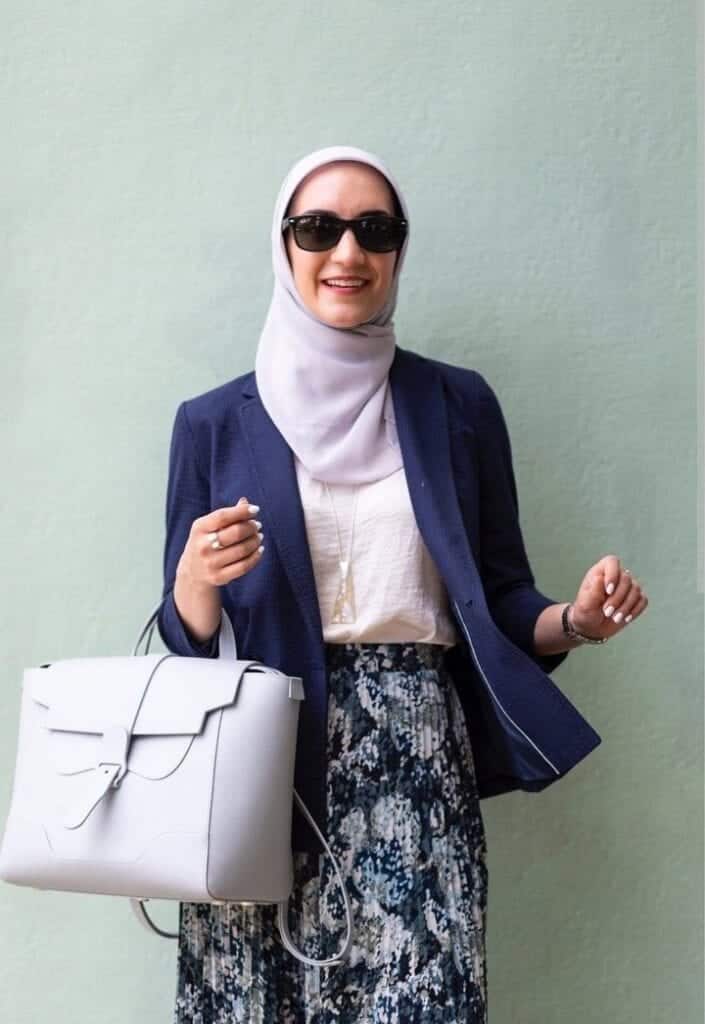 how to wear silk hijab