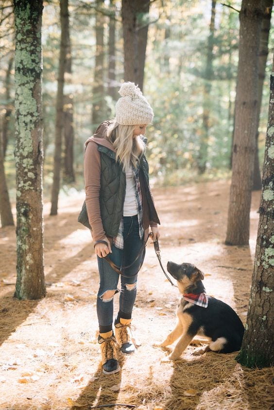 What to Wear with Hiking Boots 26 Outfits & Styling Tips