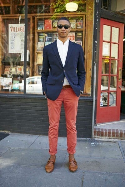 how to wear orange pants for men (36)