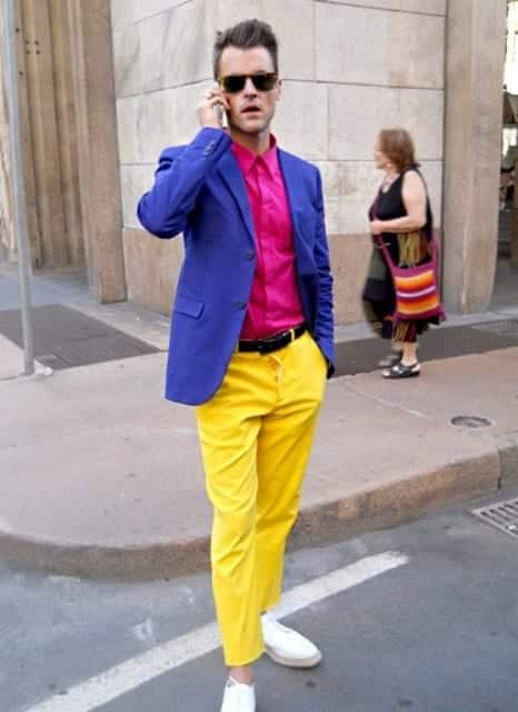 how to wear yellow pants for men (25)