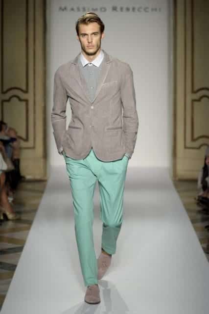 how to wear a mint pant (1)