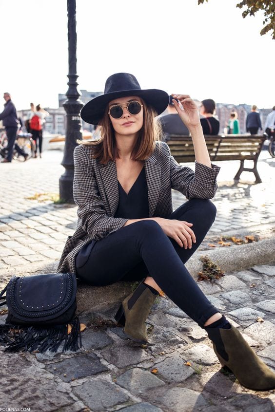 Latest French Fashion Trends20 Ways to Dress Like a French Girl