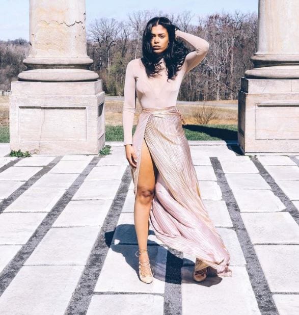 Stylish Wrap Skirt Outfits: 32 Ideas How to Wear Wrap Skirts