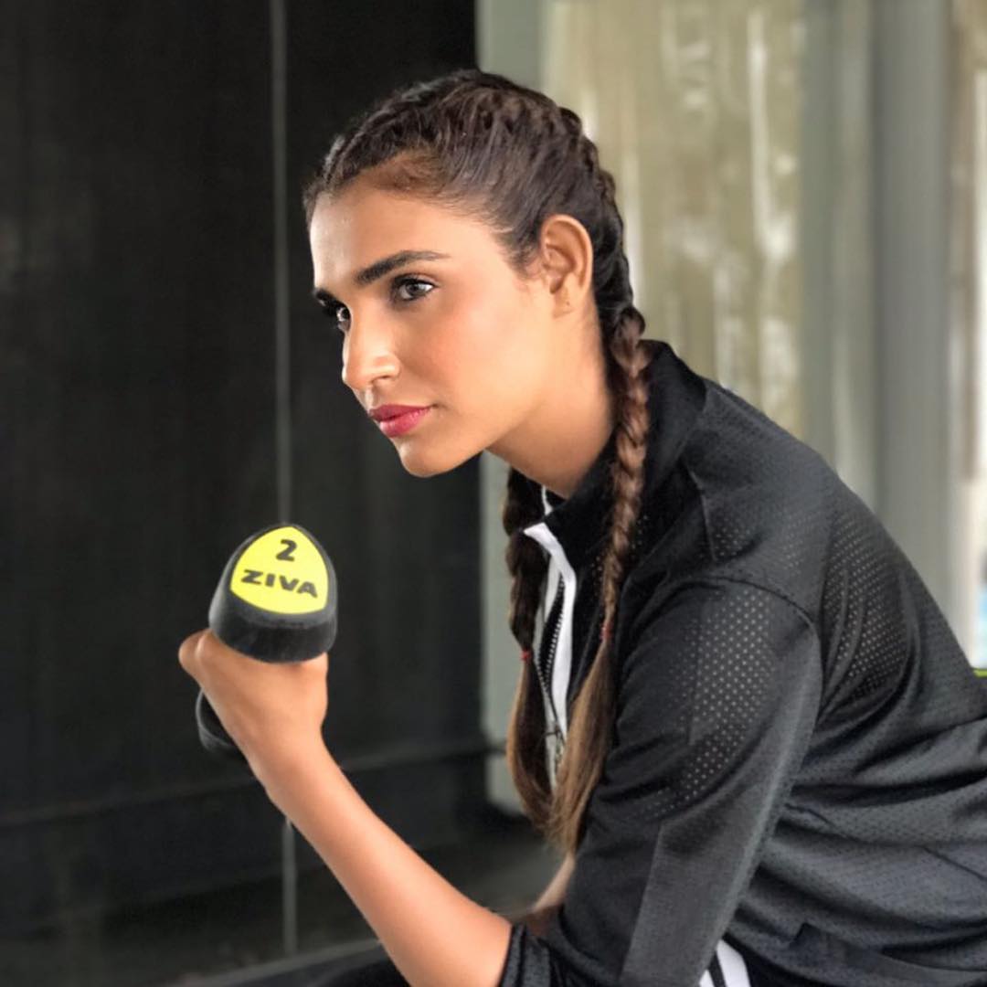 pakistani sporty outfits