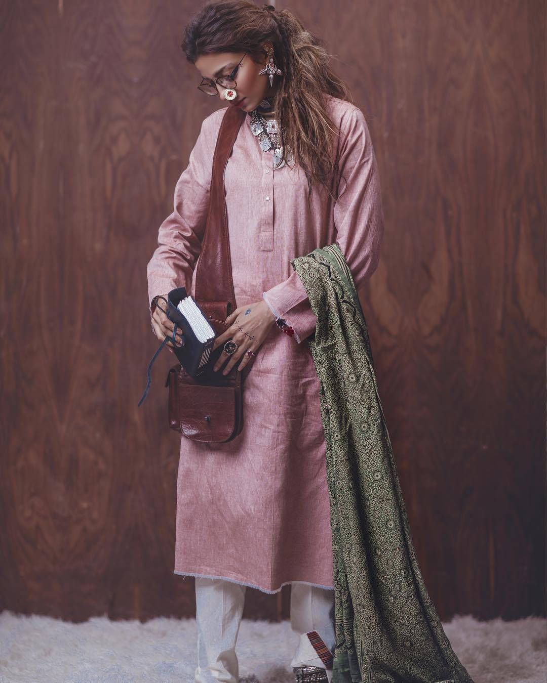 30 Chic Pakistan Street Style Fashion Ideas to Follow