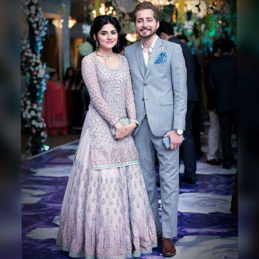 Top 25 Pakistani Celebrity Couple Outfits - Cute Couple Outfits Of Pakistani Celebrities