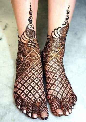 Indian Henna Design for Feet