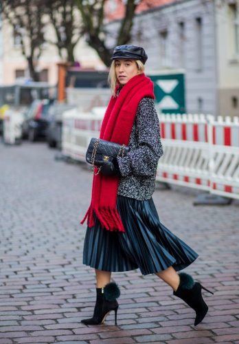 Outfits with Scarves - 50+ Ways to Wear a Scarf this Season