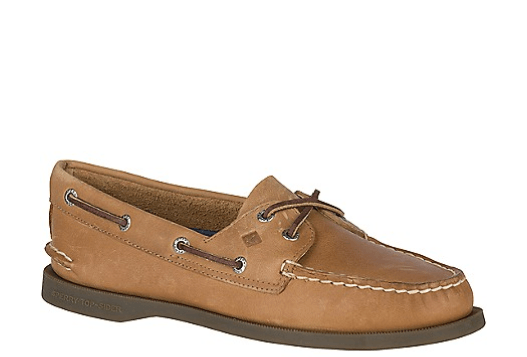 outfits to wear with boat shoes for women