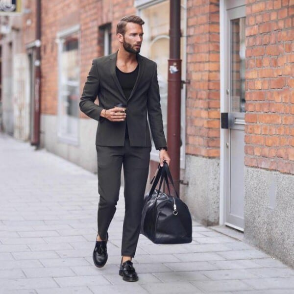 30 Best Charcoal Grey Suits with Black Shoes For Men