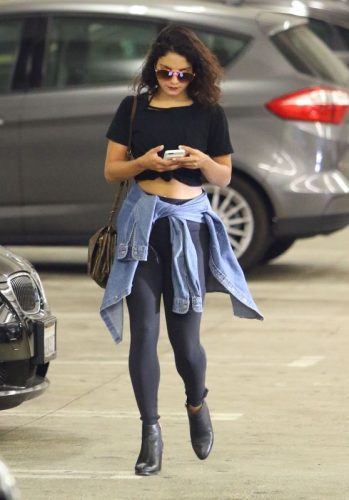 Footless Tights Outfits: 22 Ideas How to Wear Footless Tights