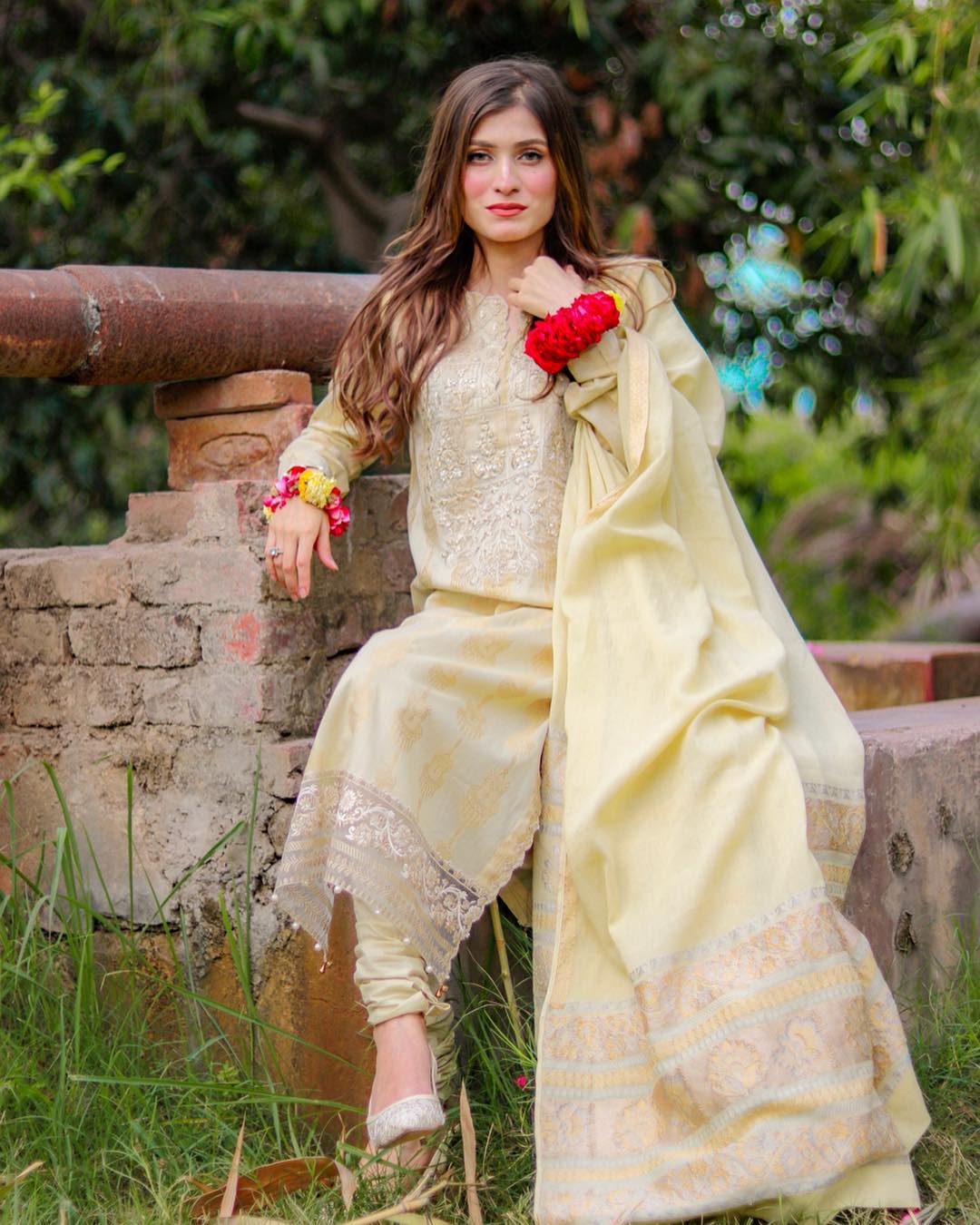 Best Women Kurta Pajama for Wedding Styles