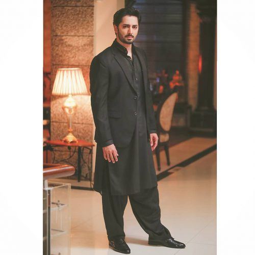 Black Kurta Pajama Outfits for Men