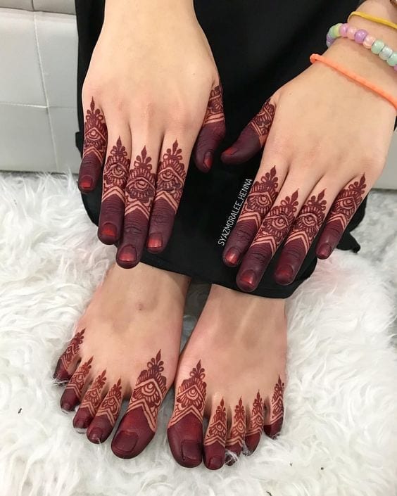 Engagement Mehndi Designs You Should Try (40)