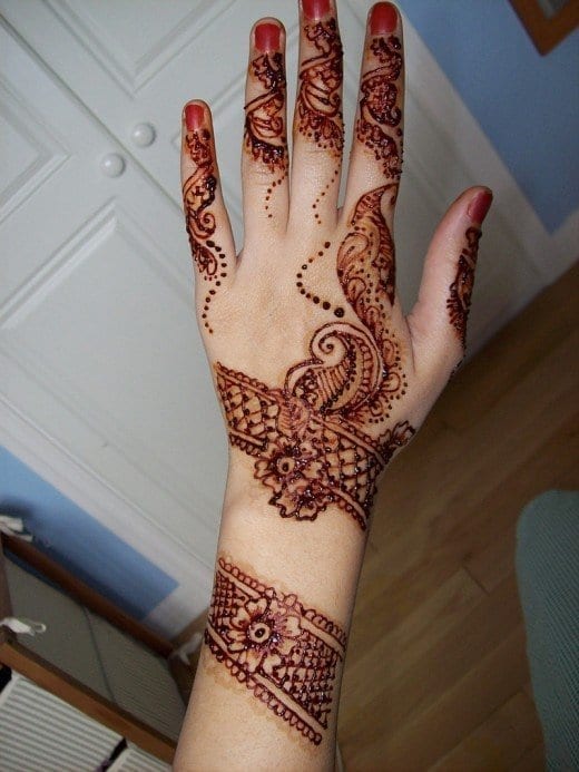 30 Best Bangle Mehndi Designs To Inspire You