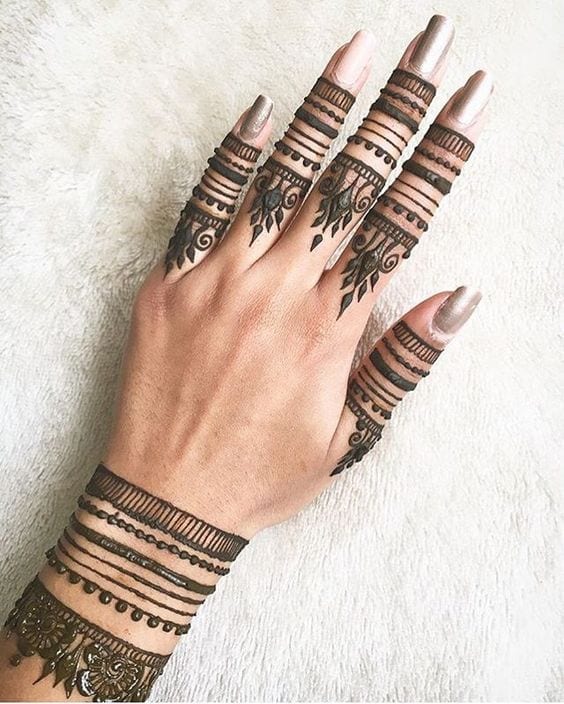 30 Best Bangle Mehndi Designs To Inspire You