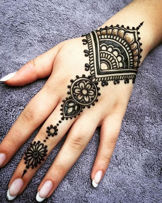 Top 50 Engagement Mehndi Designs 2019 You Should Try