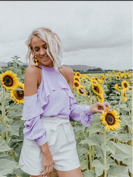 30 Trending Outfits To Wear In October Month