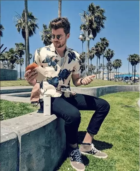 Summer Jeans Outfits for men 2018