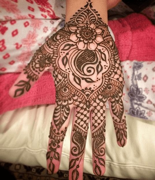 Mehndi Designs For Karva Chauth (25)