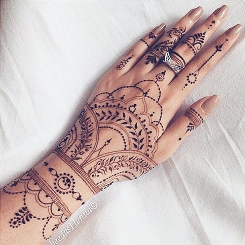 30 Most Popular Mehndi Tattoo Designs to Try This Year