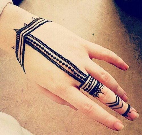 Most Popular Mehndi Tattoo Designs (16)