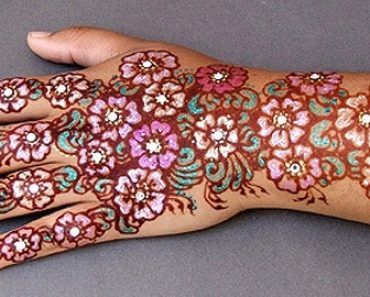 Colourful Henna And Mehndi Designs (38)