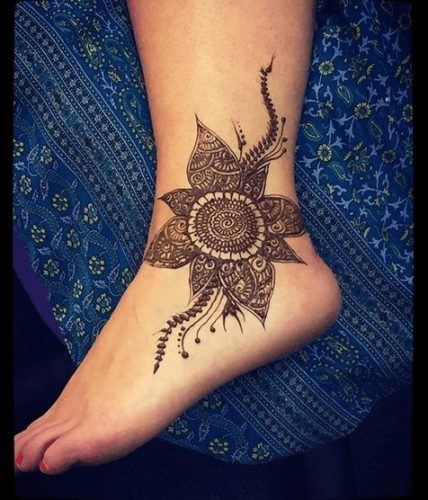 Foot Henna Art - 50 Beautiful Mehndi Designs for Feet