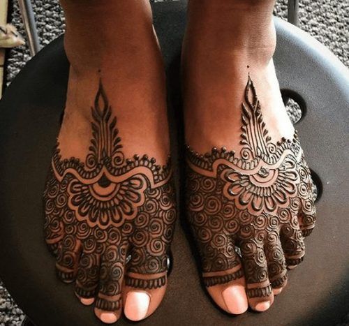Foot Henna Art - 50 Beautiful Mehndi Designs for Feet