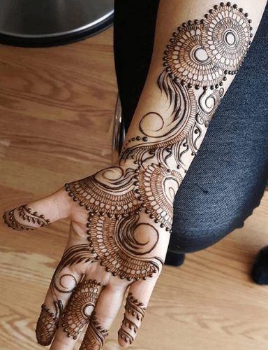 30 Cute Mehndi Designs for Eid 2023