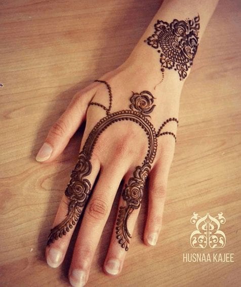 40 Cute Mughlai Mehndi Designs 2023