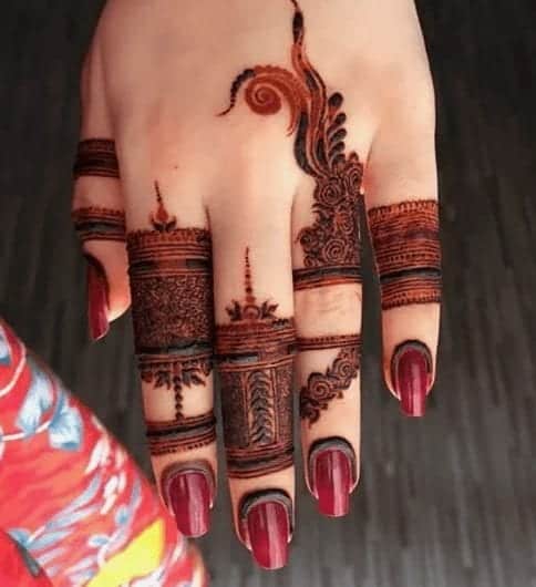 40 Cute Mughlai Mehndi Designs 2023