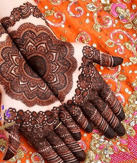 Mughlai Mehndi Designs (36)