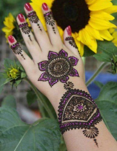 Colourful Henna And Mehndi Designs (23)