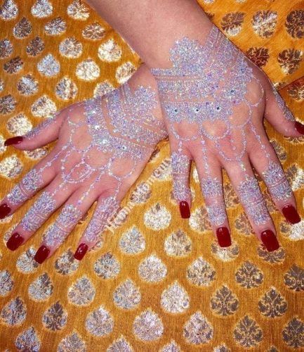 Best Glitter Mehndi Designs (6)