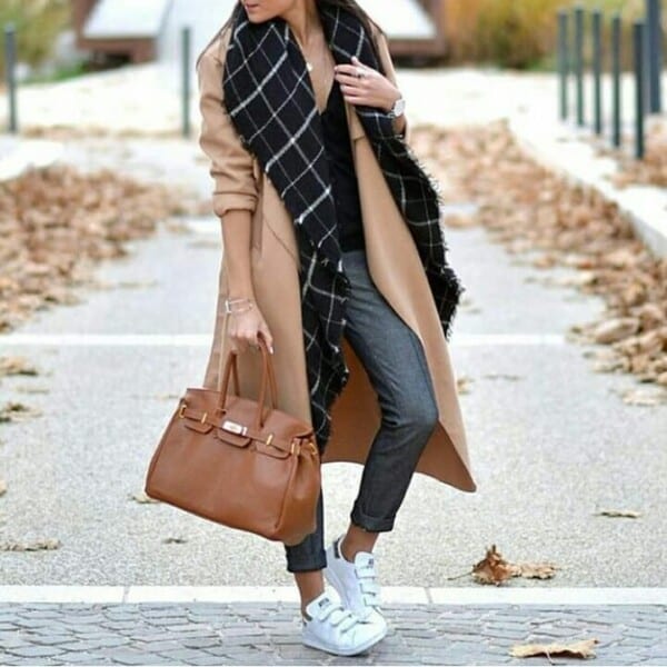 December Outfit Ideas for Women (7)
