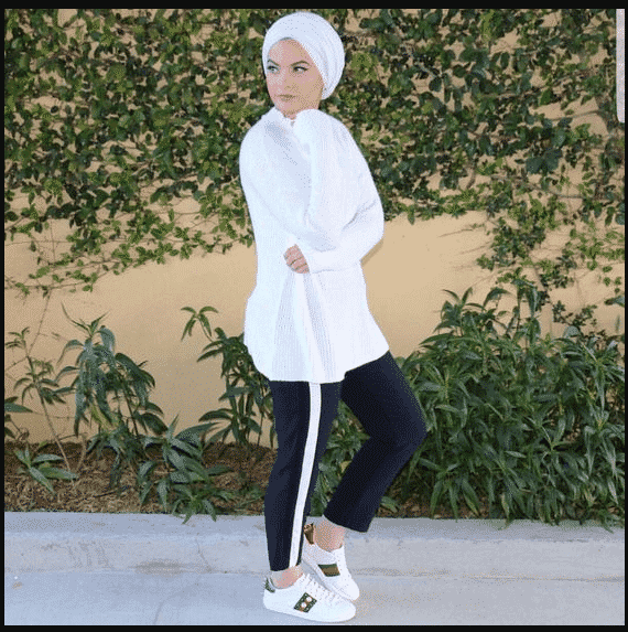 What to Wear as a Hijabi traveler