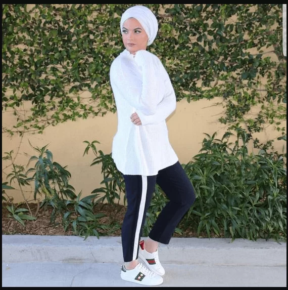 What to Wear as a Hijabi traveler