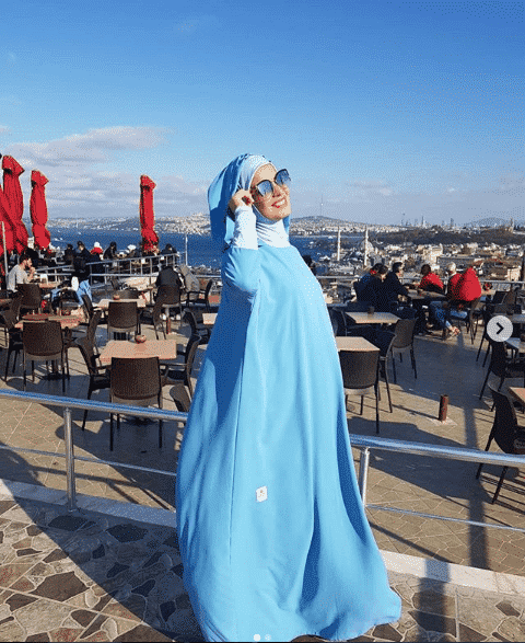  What to Wear as a Hijabi traveler