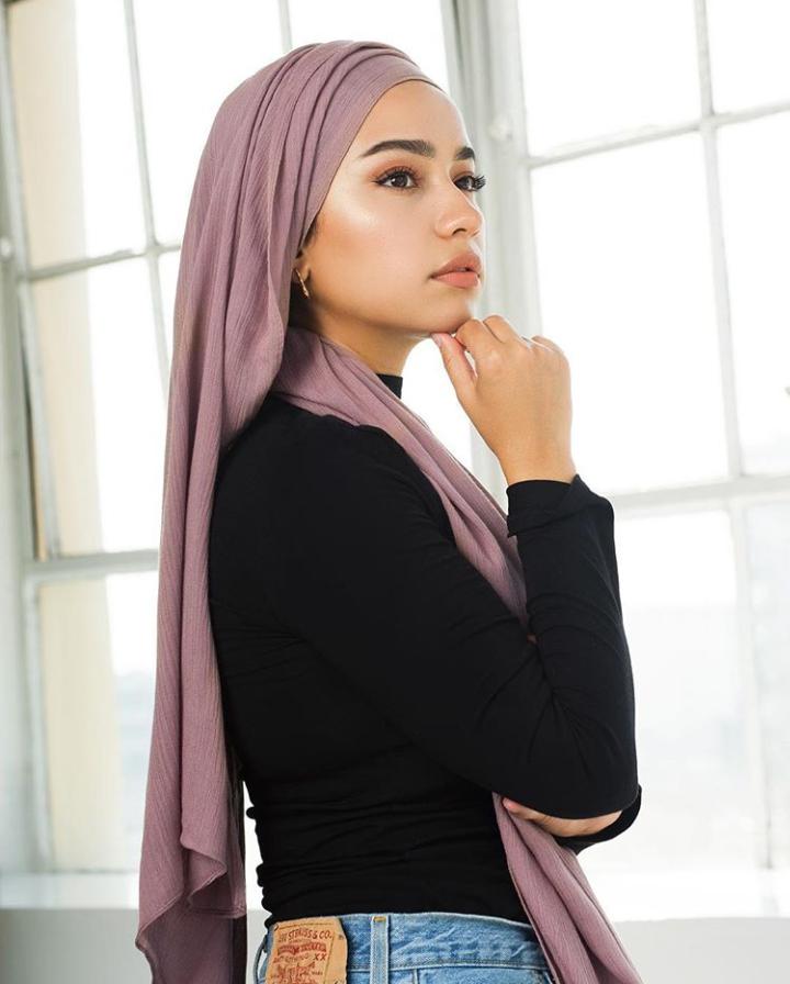 Try Out These New Hijab Styles For a Modern Take on Modest Fashion (13)