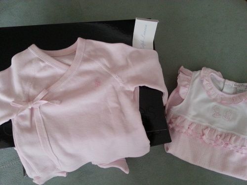 Newborn Girl Outfits-27 Cutest Clothes For New Born Baby Girl