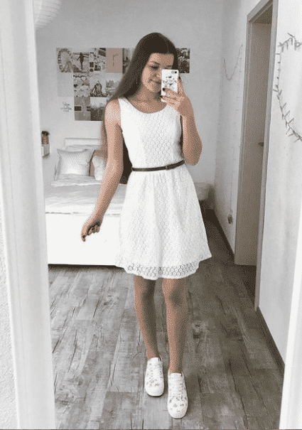 fashion teenage girl 2019