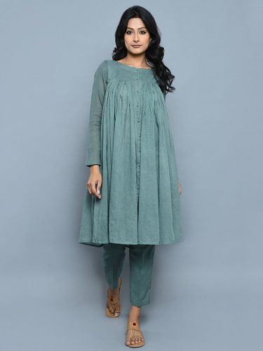 20 Chic Maternity Outfit Ideas For Pakistani Women