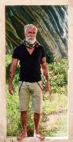 30 Summer outfits for men over 50 (17)