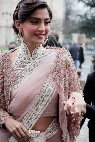 How To Wear A Net Saree