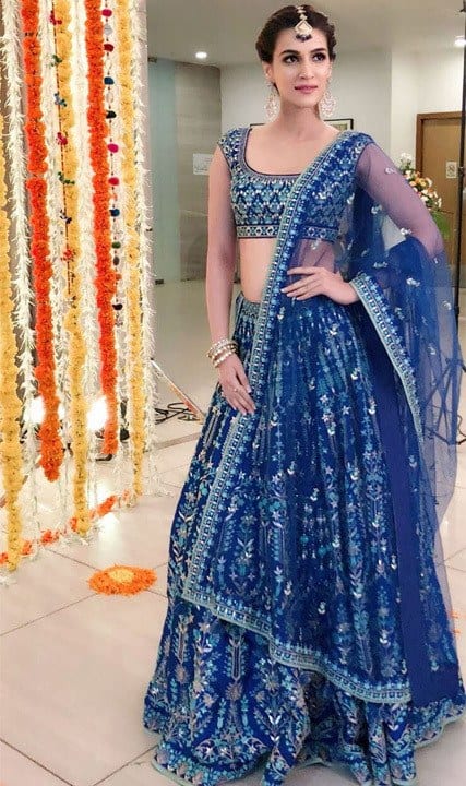 kriti sanon dark blue