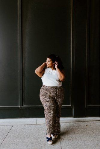 Best pants for plus size women and tips on styling them