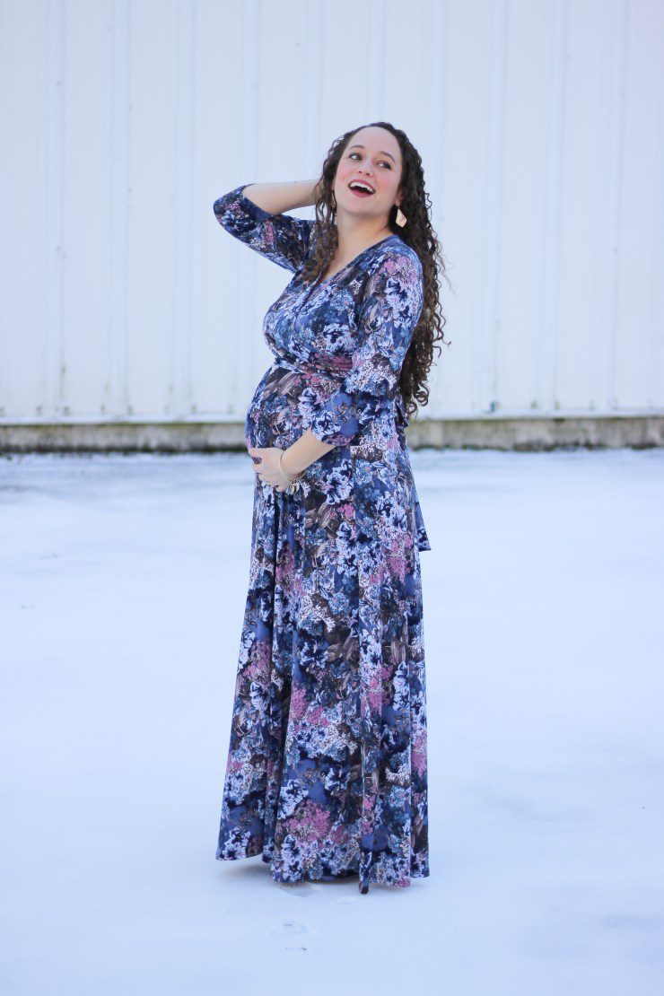 Maxi Dresses For Baby Shower In Winters