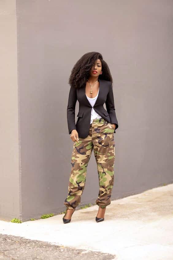#Camo Pants Outfits for Women-20 Ways to Wear Camouflage Pants